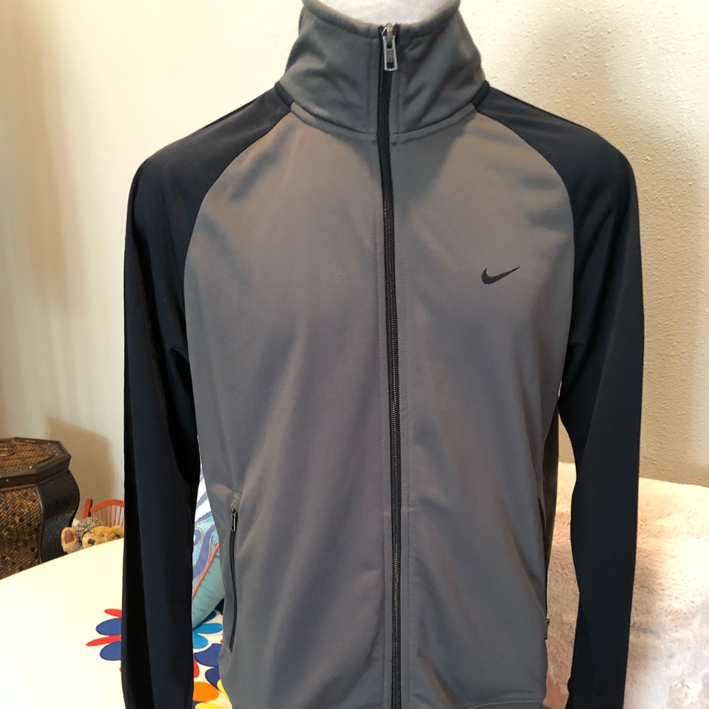 Nike Mens full zip warmup